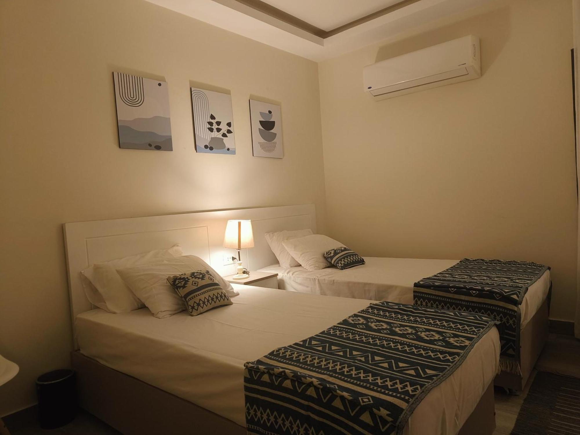 Maria Pyramids House Hotel Kafrat al Jabal Luaran gambar